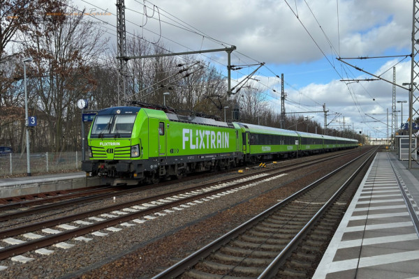 193-943 Ell-Flixtrain Vectron